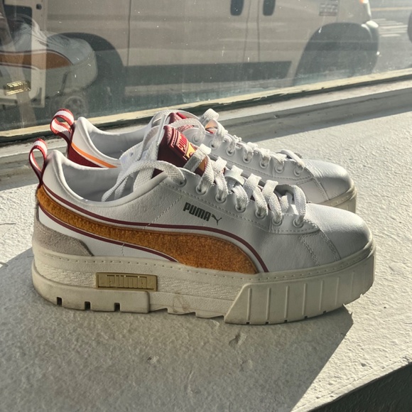 Burgundy and mustard, yellow platform pumas - Picture 2 of 8